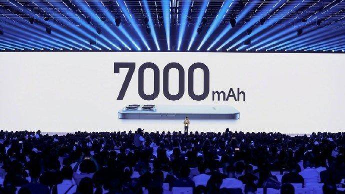 皇冠信用网址_雷军：7000mAh的小米17 立项时大家都非常惊讶