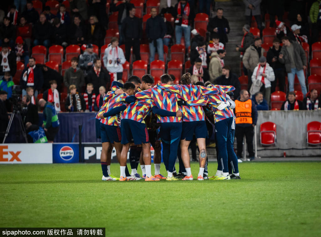 布里斯托城 vs 布莱克本
_谁是魔鬼?10连胜仅丢1球的阿森纳布里斯托城 vs 布莱克本
,将面对英超4/6/7名+无解拜仁