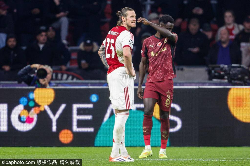 皇冠信用网代理
_永不放弃!德里赫特全场数据:绝平+6解围2拦截2抢断皇冠信用网代理
,获评7.3分