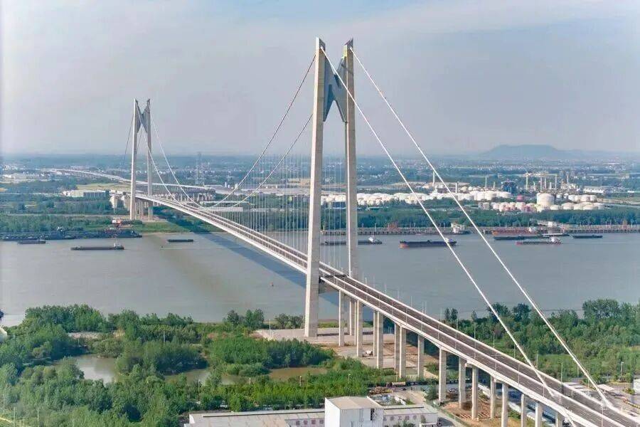 皇冠信用网需要押金吗
_江苏一座长江大桥今日通车皇冠信用网需要押金吗
，免费通行