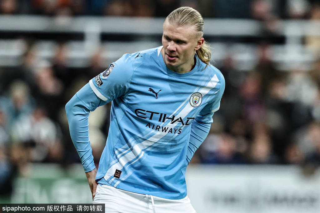 体育皇冠信用网
_观战台:阿森纳大战切尔西 曼城巴萨利物浦盼止颓势