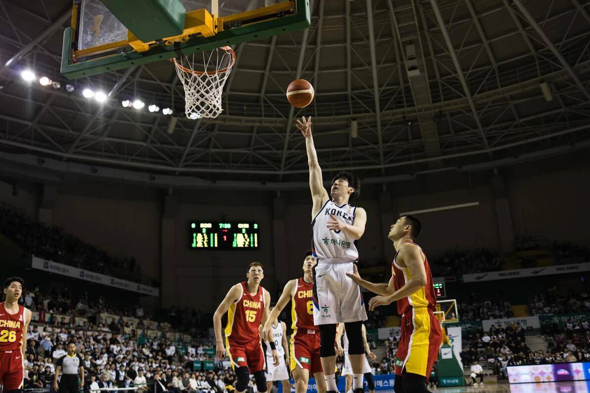 阿森纳足球_惨阿森纳足球！中国男篮世预赛遭韩国双杀 一度曾落后32分