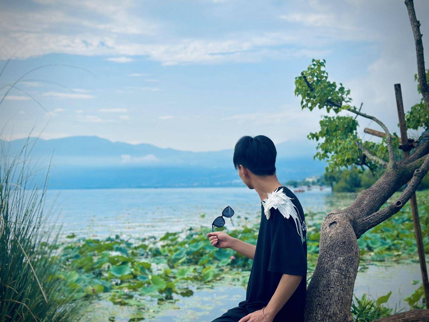 皇冠皇冠足球平台_19岁小伙为救跳河女友溺亡皇冠皇冠足球平台，家人称他不会游泳 律师：男女朋友在法律上无明确救助义务