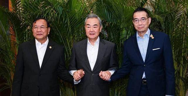 皇冠信用盘如何申请_泰国缴获柬埔寨中式武器后皇冠信用盘如何申请，找中国使馆兴师问罪，我方有言在先！