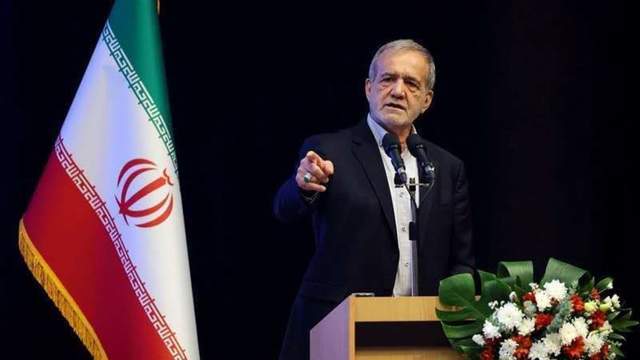 新2平台_“全面战争”警告：哈梅内伊能撑过2026年么新2平台？