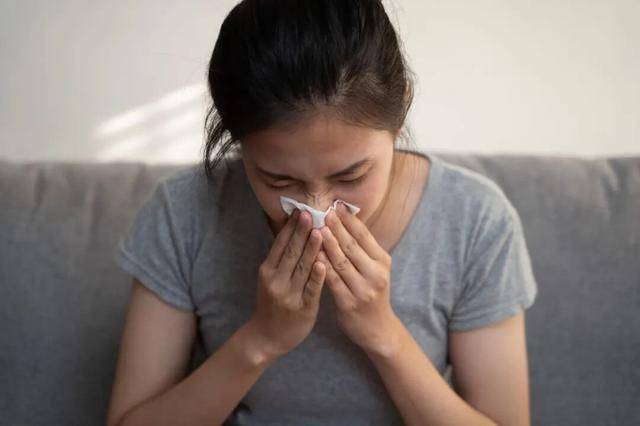 体育皇冠信用网
_白鼻涕变为黄鼻涕说明感冒变轻了体育皇冠信用网
?常见误解